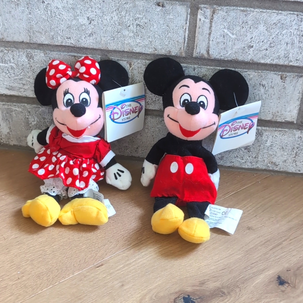 Disney Store Mickey & Minnie set